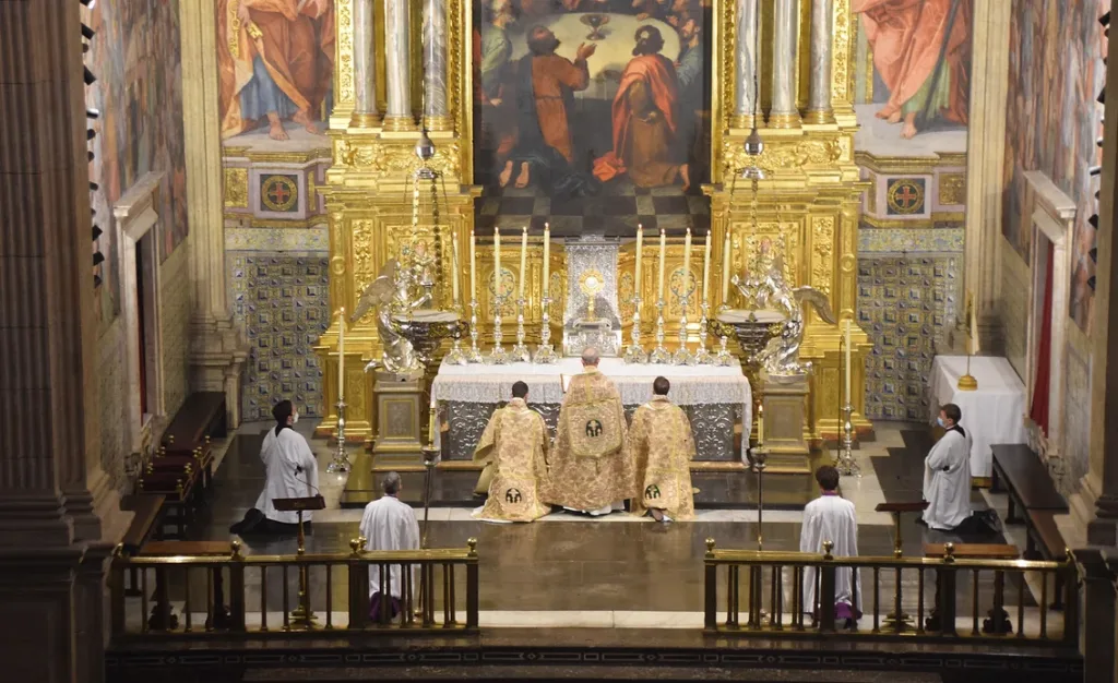 “El Patriarca” celebra la Octava del Corpus con los ritos del siglo XVII establecidos por San Juan de Ribera
