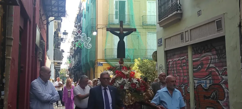 Sant Bult procesionando por la Xerea en Valencia 2023