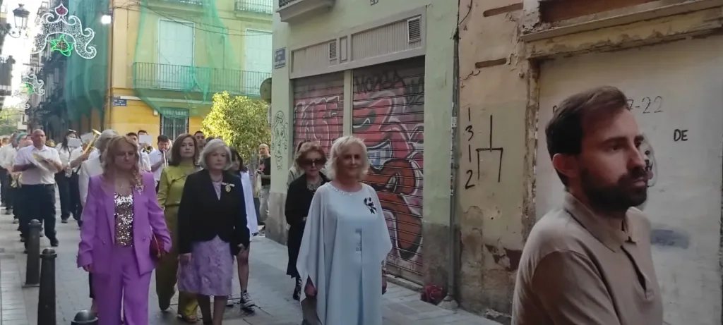 Sant Bult procesión, clavariesa mayor Ana Falero
