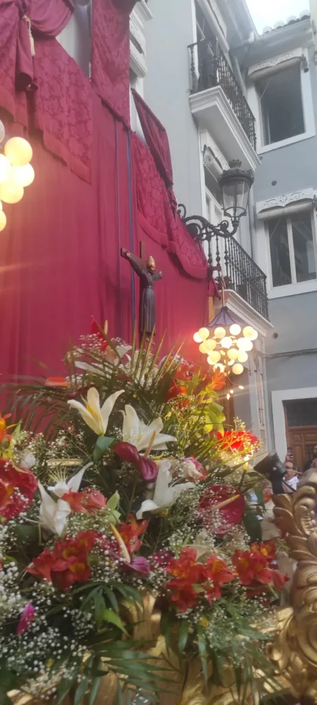 Sant Bult en altar calle