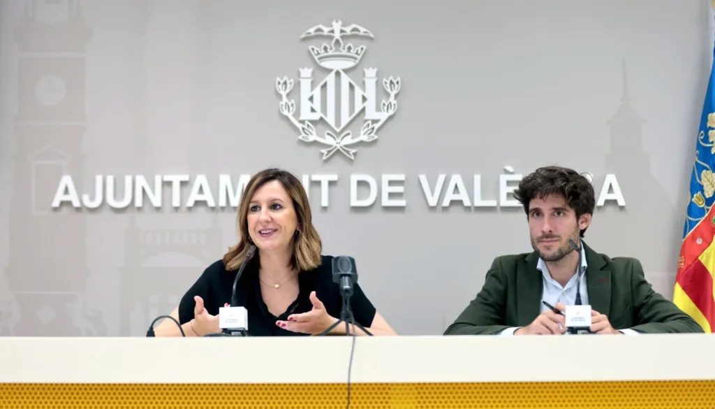 El Ayuntamiento de Valencia convocará un pleno extraordinario “en defensa de la Constitución y de la unidad de España”