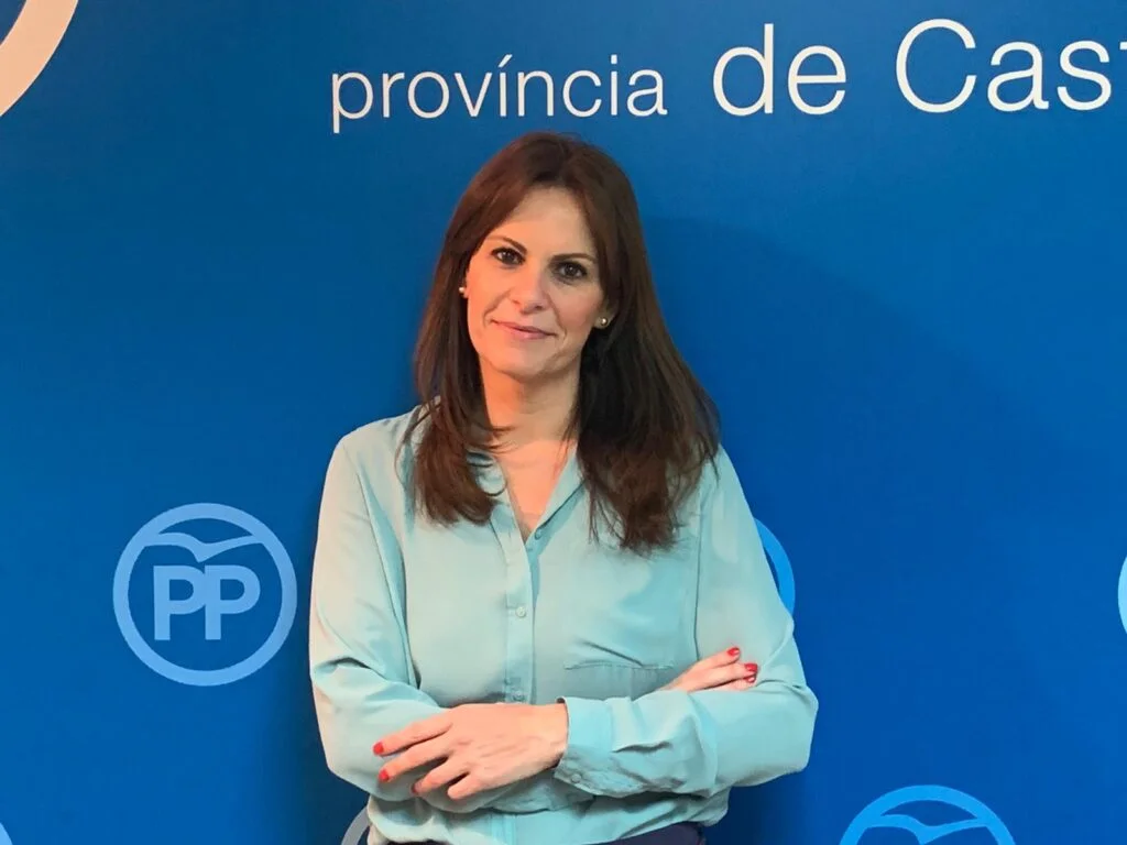 Ante la polémica de del profesorado de Educación Beatriz Gascó asegura que "están arreglando las chapuzas que dejó Compromís"