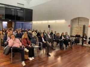 Nuevo modelo valenciano de buen gobierno con la implicación de todas las universidades y la sociedad civil 2 GB25Iy4WoAIzbXR