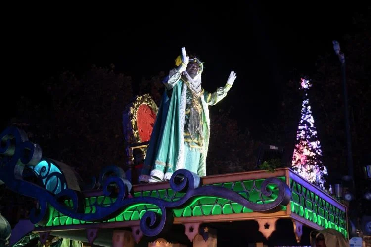 Valencia tendrá una Cabalgata con adoración de los Reyes, cuentos infantiles Disney, piromisical y 2.500 sillas