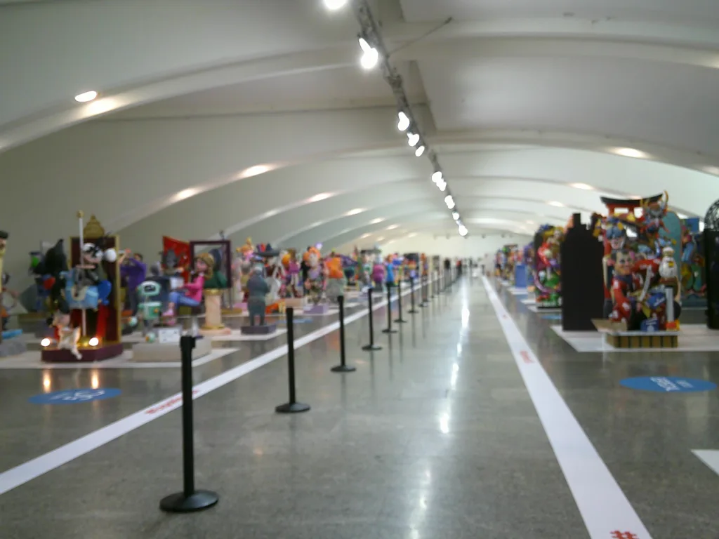 Más de 90.000 personas han visitado ya la Exposición del Ninot de Valéncia
