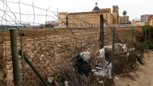 Los vecinos de Orriols rechazan el macroparking junto a San Miguel de Los Reyes y quieren un macrojardín 2 Los vecinos de Orriols rechazan el macroparking junto a San Miguel de Los Reyes y quieren un macrojardín