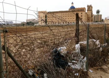 Los vecinos de Orriols rechazan el macroparking junto a San Miguel de Los Reyes y quieren un macrojardín