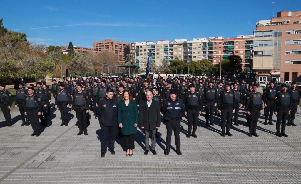Nueva Unidad de la Policía Local con 137 agentes para el botellón, los mercaditos, y la seguridad ciudadana