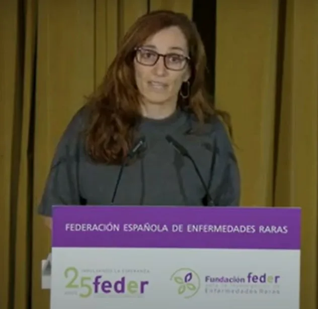 Ministra Sanidad acto feder 25 años