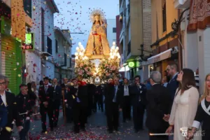 Torrent también vive con emoción las fiestas en honor a la Virgen de los Desamparados