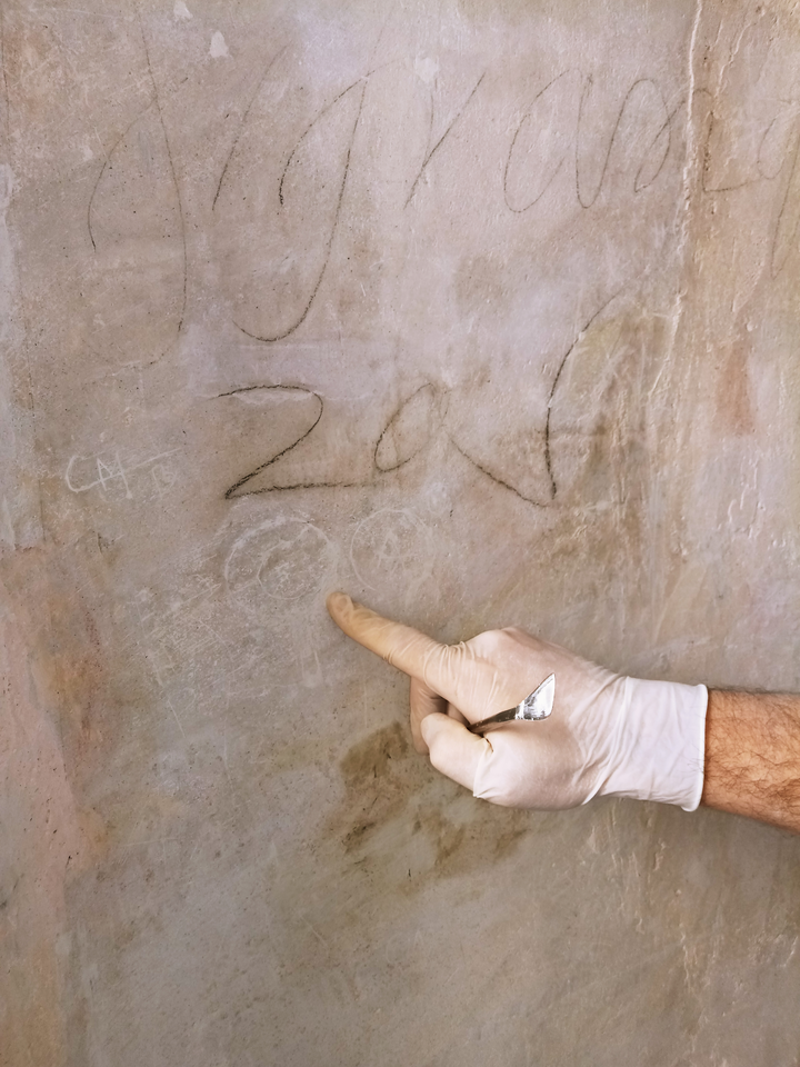 El IVCR+i restaura los confesionarios del CCCC dañados por los grafitis delictivos