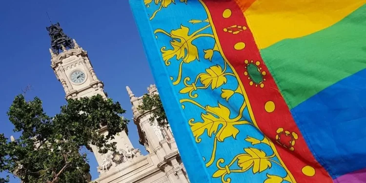 El Orgullo más incierto que se recuerda en Valencia, con acusaciones, vetos y comunicados cruzados 1 El Orgullo más incierto que se recuerda en Valencia, con acusaciones, vetos y comunicados cruzados