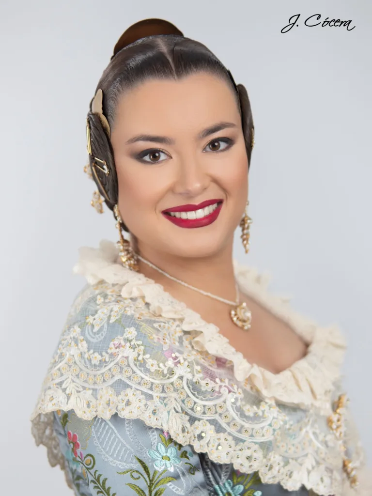 001 Celia Arnedo Barres 11zon