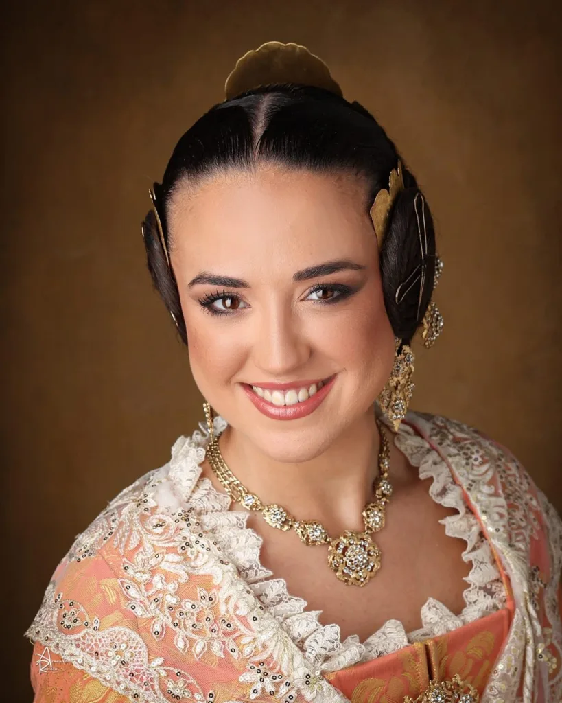 148 Sara Mingueza Ros 11zon