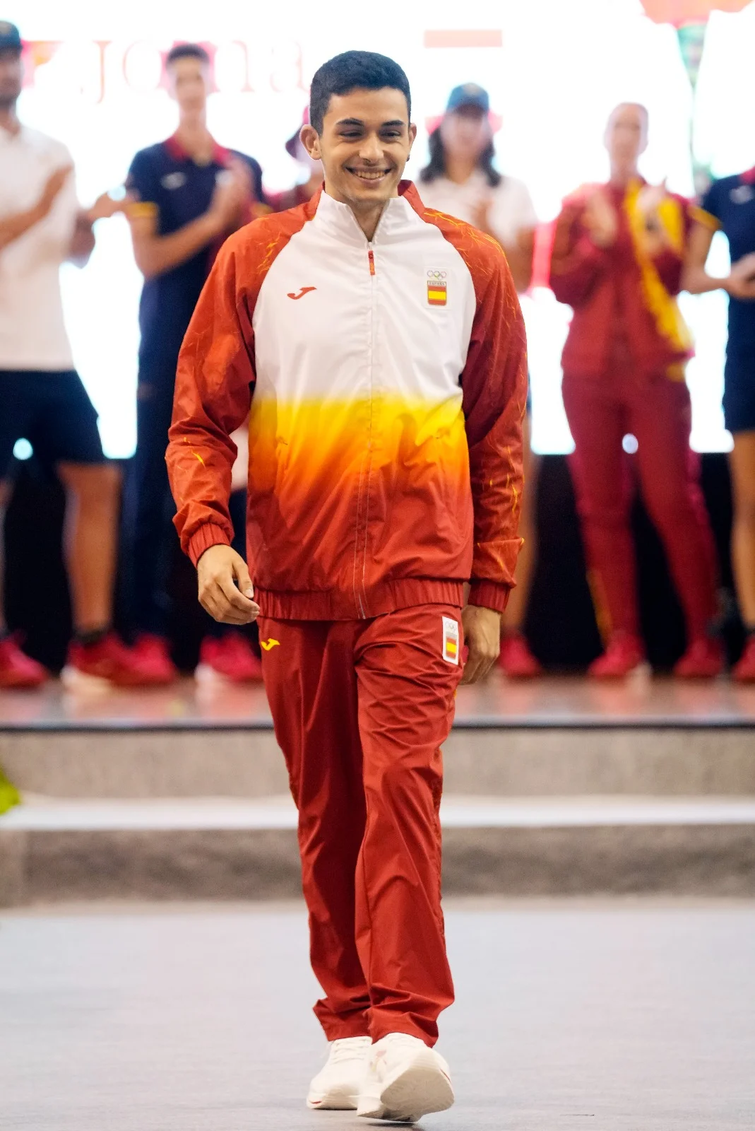 chandal uniforme seleccion espanola paris 2024 olimpiadas 2