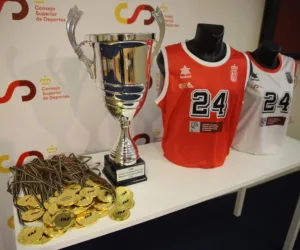 equipacion luanvi fefa