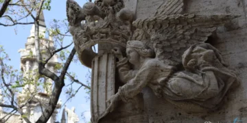 Ruta por la Lonja de la Seda: 29 años de Patrimonio UNESCO