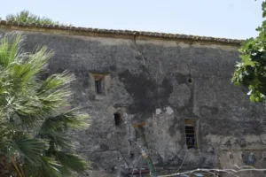 La Alquería de Serra y el "Récord de la Vergüenza": Diez Recomendaciones del Síndic ignoradas por el Ayuntamiento de Valencia 2 La Alquería de Serra y el "Récord de la Vergüenza": Diez Recomendaciones del Síndic ignoradas por el Ayuntamiento de Valencia