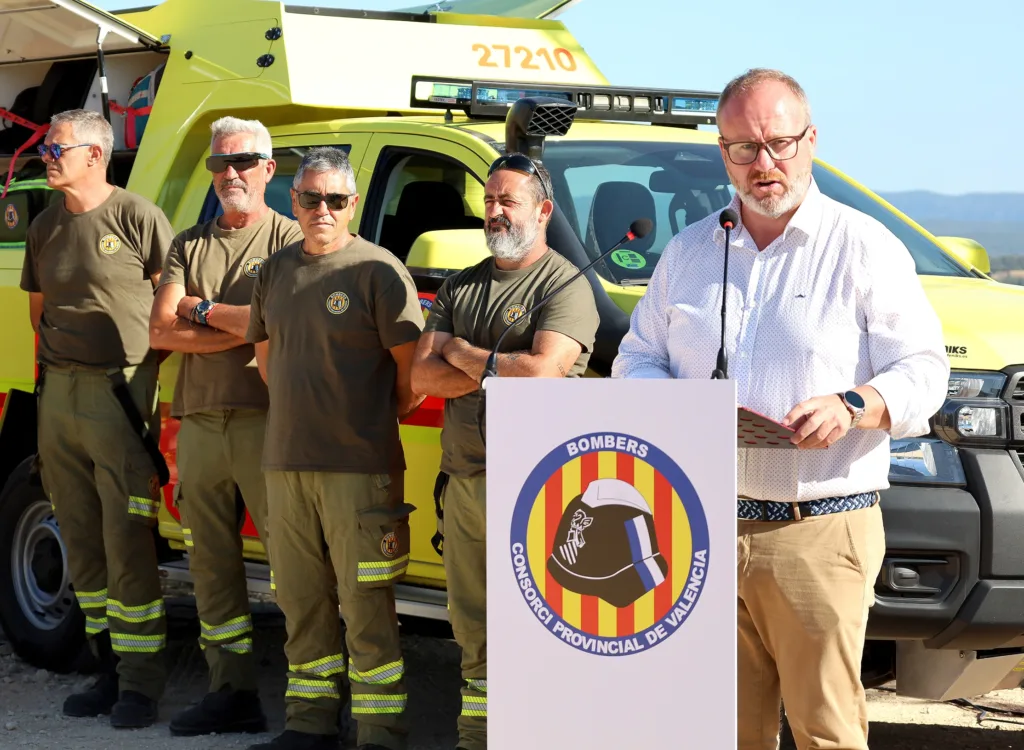 El Consorcio de Bomberos de la Diputació de Valéncia renueva la flota de vehículos de sus brigadas forestales 3 mascarell 11zon