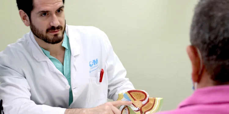 Urólogos del Hospital Universitario de Torrejón explican cómo abordar y prevenir las infecciones urinarias de repetición 1 Urólogos del Hospital Universitario de Torrejón explican cómo abordar y prevenir las infecciones urinarias de repetición