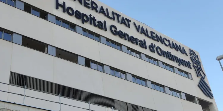 Turnos de tarde en los hospitales valencianos: ¿una mejora para el paciente o un parche disfrazado? 1 Sanidad avanza en la puesta en marcha del nuevo Hospital de Ontinyent