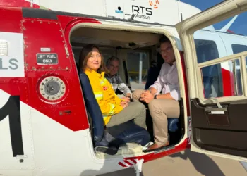 Martínez Mus destaca el trabajo del equipo aéreo de prevención “para detectar y evitar la propagación de incendios” en la CV 1 Martínez Mus destaca el trabajo del equipo aéreo de prevención para detectar y evitar propagación de incendios