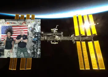 NASA astronautas varados en EEI