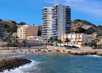 Las dos únicas calas en la provincia de Valencia en Cullera