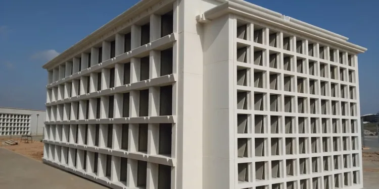 Valencia aprueba 4 millones para nuevos nichos en un Plan para 5 años 1 Valencia aprueba 4 millones para nuevos nichos en un Plan para 5 años