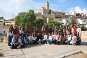 Las candidatas a Fallera Mayor de Valencia y Corte en su estancia en Ibiza 2 094A9153 1