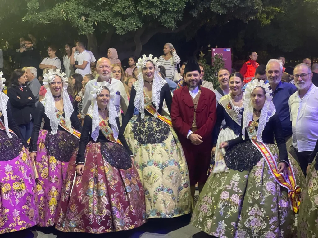 El Casal Bernat i Baldoví entrega els seus premis a les Falles d'Elda 3 461508351 924706156358138 4308622753593872025 n
