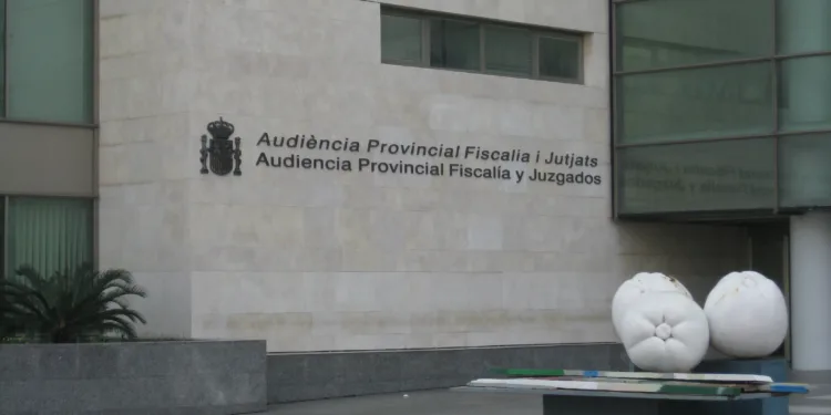 Condenan a tres años y medio de prisión a un hombre por abusar de una menor con discapacidad 1 Condenan a tres años y medio de prisión a un hombre por abusar de una menor con discapacidad