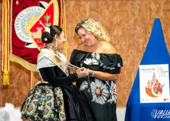 Carmen Beamud pregonera de las Fallas de Elda 2024
