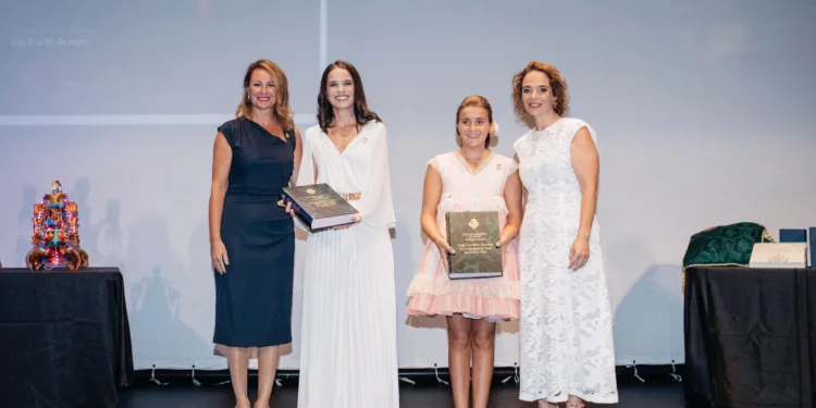 Castellón cierra el ciclo festero con un homenaje a todas sus fiestas en el Teatro El Raval 1 Castellón cierra ciclo festero. Alcaldesa Begoña Carrasco