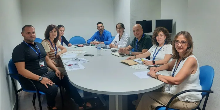 El Hospital Doctor Balmis crea Comisión Sostenibilidad y Eficiencia Energética para reducción del impacto ambiental 1 El Hospital Doctor Balmis crea la comsión de sostenibilidad y eficiencia energética para la reducción del impacto ambiental