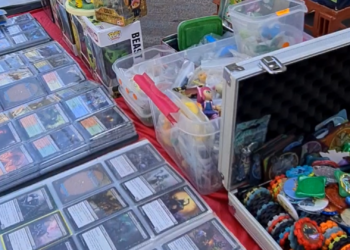 El mercado de cromos en Valencia: De la Plaza Redonda a la Plaza de Brujas, un viaje de coleccionistas