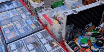 El mercado de cromos en Valencia: De la Plaza Redonda a la Plaza de Brujas, un viaje de coleccionistas
