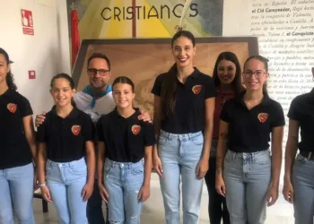 Las Falleras Mayores de Elda y sus Damas de Honor inmersas en los actos previos a las Fallas de Septiembre