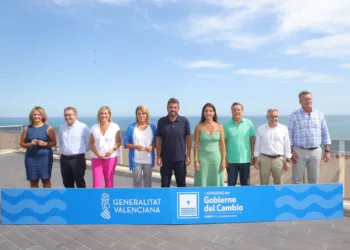 La I Cumbre de gobierno de Mazón concluye con reivindicaciones a Madrid y explicar lo realizado en un año