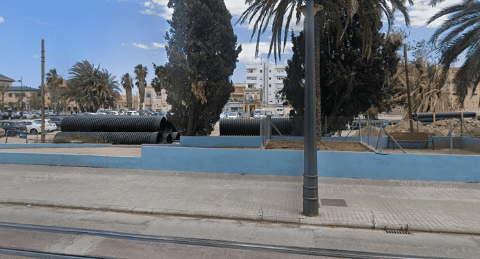 Los vecinos del Cabanyal denuncian jeringuillas y toxicómanos en el Jardín del Doctor Lluch