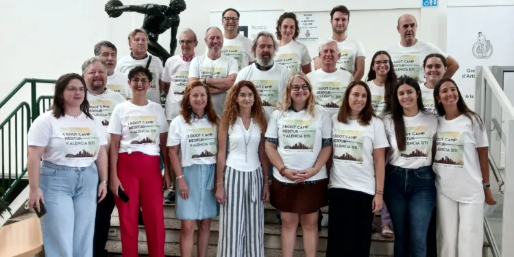 Valencia lidera la transformación hacia un modelo turístico inteligente y regenerativo 1 Valencia lidera la transformación hacia un modelo turístico inteligente y regenerativo