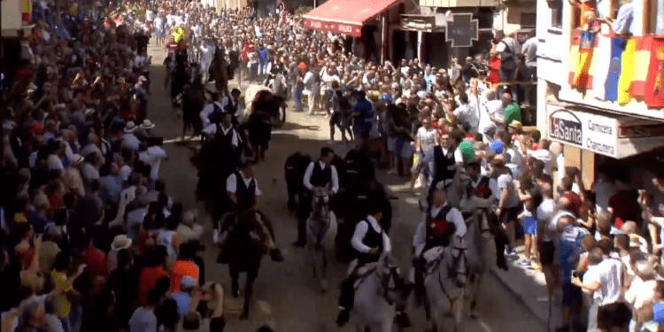 Segorbe y su icónica Entrada de Toros y Caballos: Un viaje a través de la tradición y la pasión 1 Segorbe y su icónica Entrada de Toros y Caballos: Un viaje a través de la tradición y la pasión