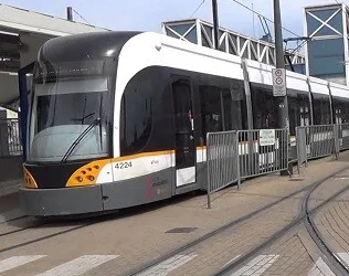 Transporte gratuito en Metrovalencia y TRAM por el Día Sin Coche: una iniciativa para promover la movilidad sostenible