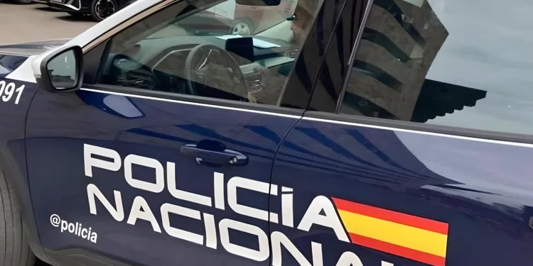 Detenida en Valencia una mujer por obligar a otra a prostituirse 1 Rescatada joven valenciana secuestrada en Logroño: cuatro detenidos familiares de la joven