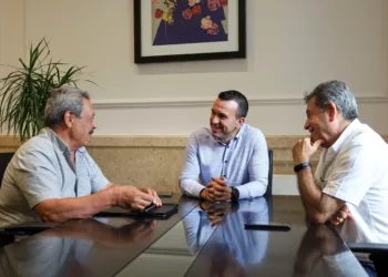 Domeño completará el asfaltado de sus calles y la renovación de la red hídrica y el alumbrado con ayuda de la Diputació de Valéncia