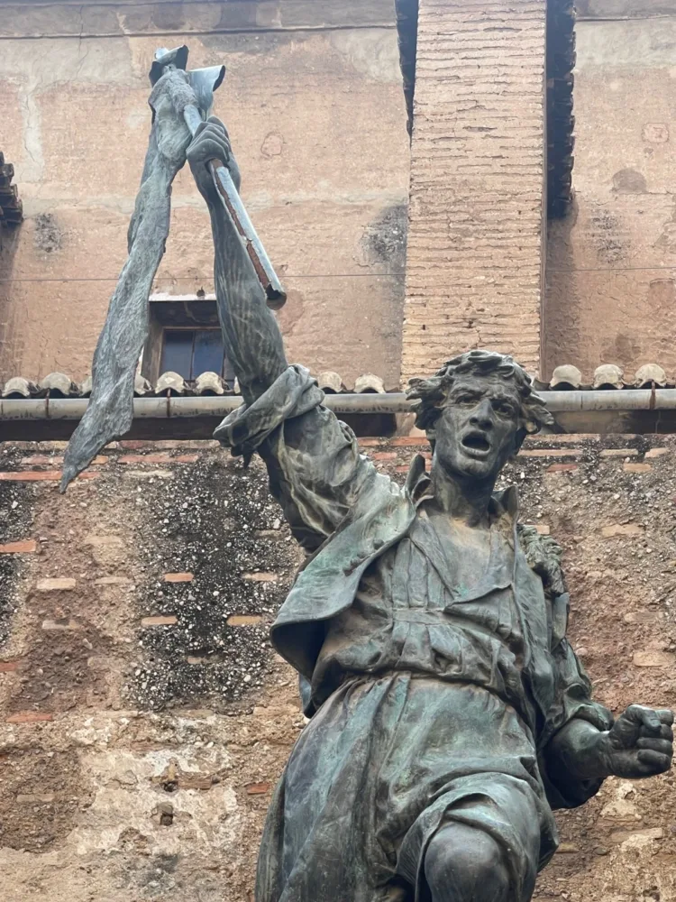 El Ajuntament de Valencia restaurará la escultura del Palleter