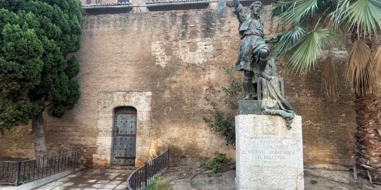 El Ajuntament de Valencia restaurará la escultura del Palleter 1 El Ajuntament de Valencia restaurará la escultura del Palleter