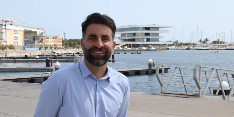 Los socialistas presentan una moción de urgencia para recolocar a los 11 trabajadores de la Marina 1 Los socialistas presentan una moción de urgencia para recolocar a los 11 trabajadores de la Marina