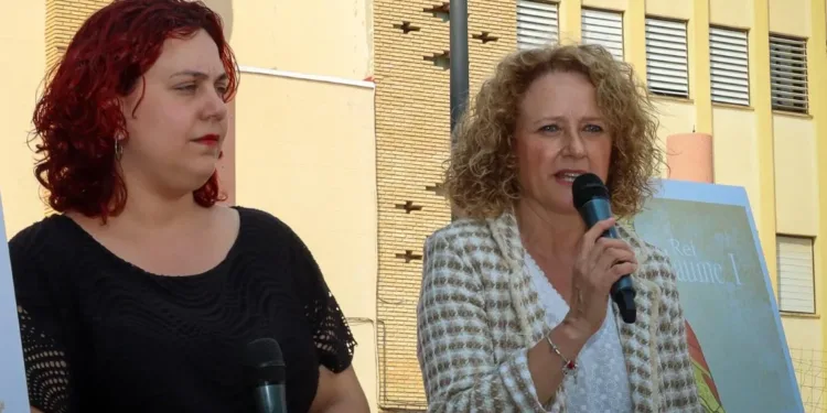 El Día de la Hispanidad se celebra en Torrent con cultura. música y gastronomía