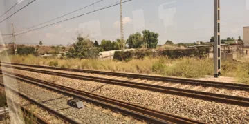 Día negro en las Semana de Pasión para los usuarios de Renfe Cercanías Valencia